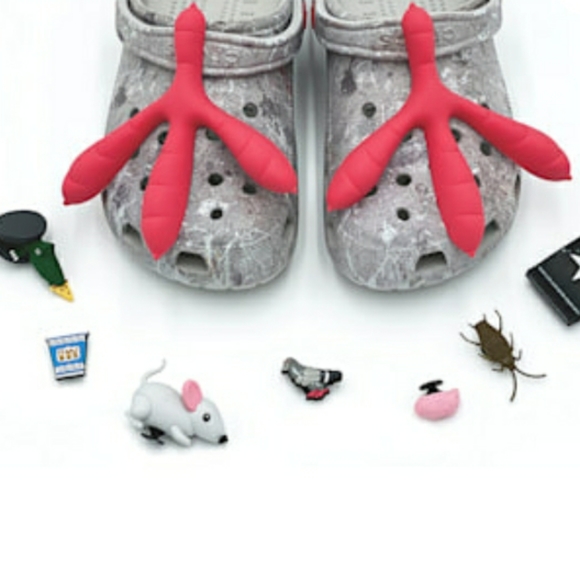 (New) Staple Sidewalk Luxe X Crocs (M12) - Picture 8 of 11